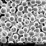 球体粉を使用した多孔質金属のSEM(走査型電子顕微鏡)画像 公称濾過精度1μmのブロンズ製多孔質焼結金属フィルター